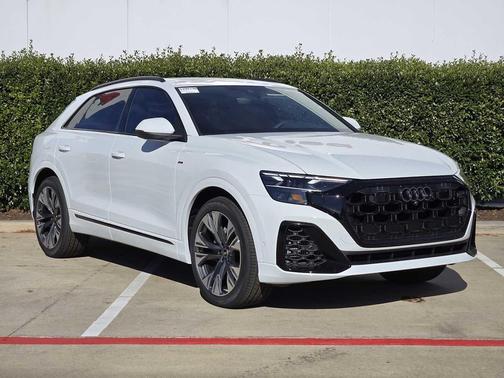 2026 Audi Q8 55 Premium Plus