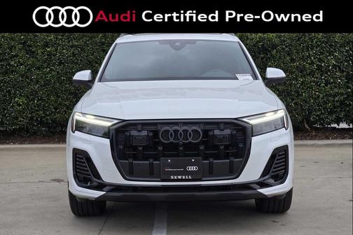 GLACIER WHITE 2026 Audi Q7 55 Premium Plus