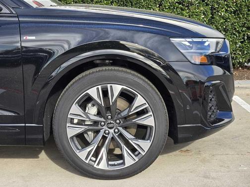 2026 Audi Q8 55 Premium Plus