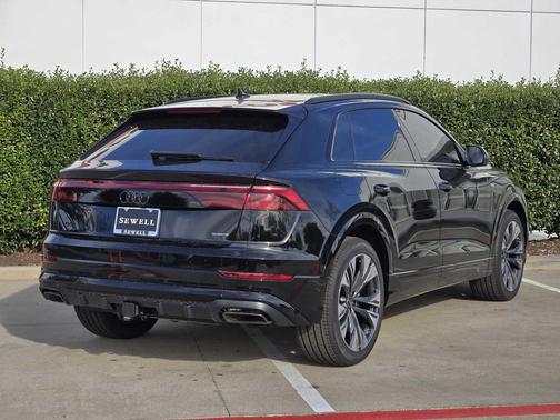 2026 Audi Q8 55 Premium Plus