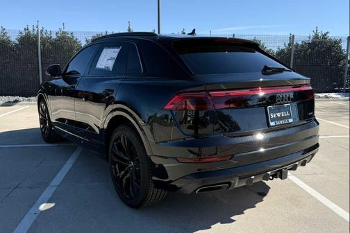 2026 Audi Q8 55 Premium Plus