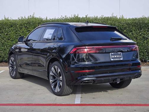 2026 Audi Q8 55 Premium Plus