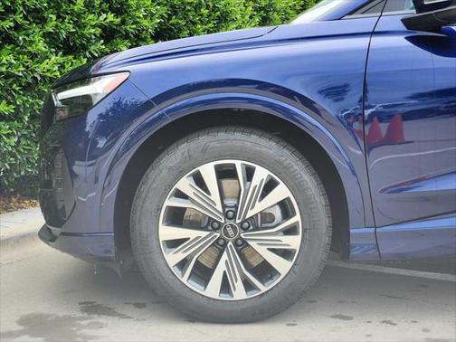 2025 Audi Q4 e-tron Premium 45 RWD