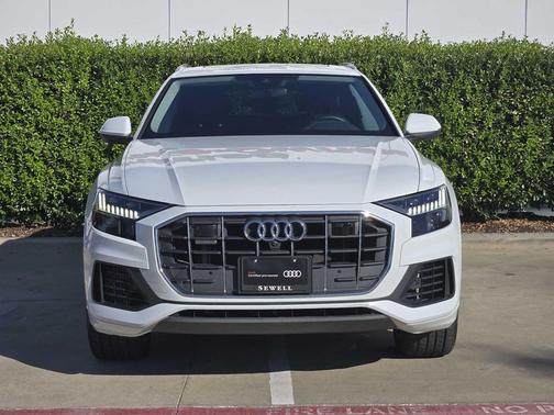 2023 Audi Q8 55 Premium Plus
