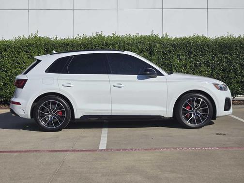 2023 Audi SQ5 3.0T Premium Plus