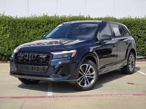2026 Audi Q7 45 Premium Plus