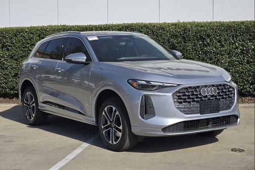 Florett Silver Metallic 2026 Audi Q5 Premium TFSI quattro S tronic