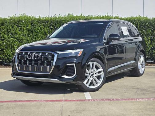2025 Audi Q7 55 Premium Plus