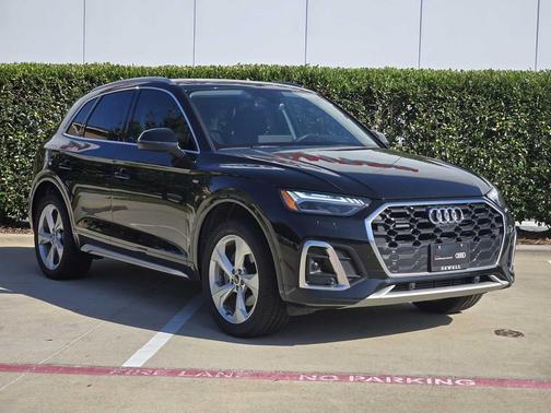2023 Audi Q5 45 S line Prestige