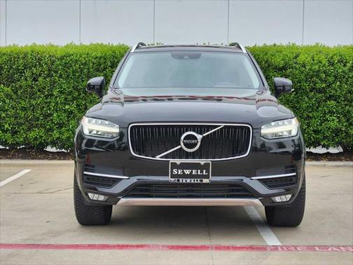 2019 Volvo XC90 T5 Momentum