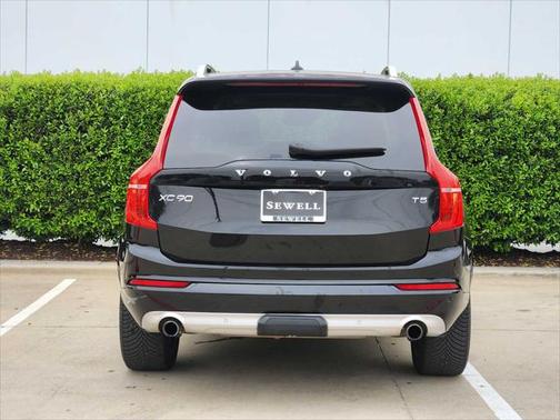 2019 Volvo XC90 T5 Momentum