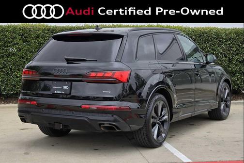 MYTHOS BLACK 2026 Audi Q7 55 Prestige