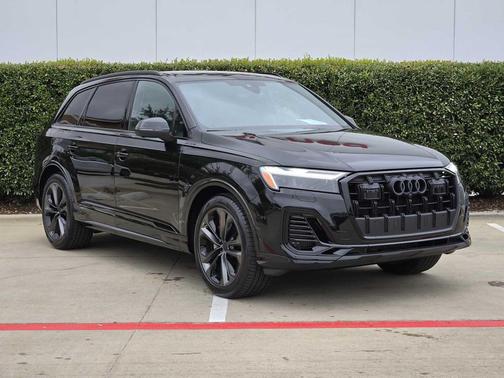 MYTHOS BLACK 2026 Audi Q7 55 Prestige