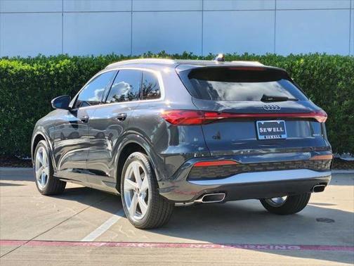 2025 Audi Q5 Prestige