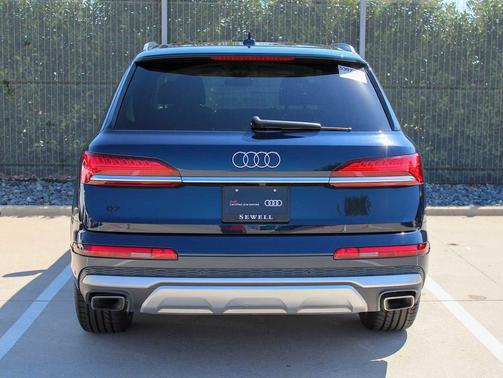 WAITOMO BLUE 2025 Audi Q7 45 Premium Plus