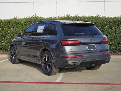 2026 Audi Q7 55 Premium Plus
