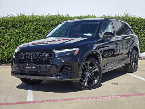 2025 Audi Q7 55 Premium Plus