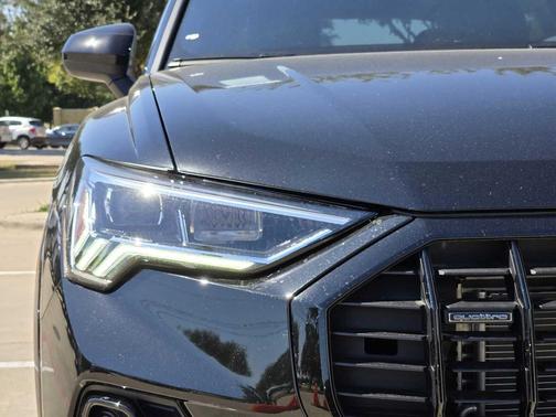 2025 Audi Q3 45 S line Premium Plus