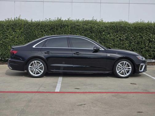 2023 Audi A4 45 S line Premium Plus