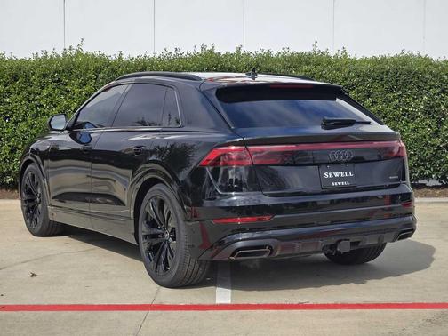 2026 Audi Q8 55 Premium Plus