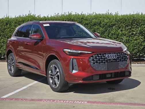 2025 Audi Q5 Premium Plus TFSI quattro S tronic