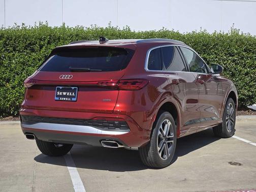 2025 Audi Q5 Premium Plus TFSI quattro S tronic