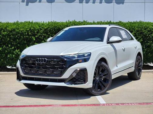 2025 Audi Q8 55 Premium Plus