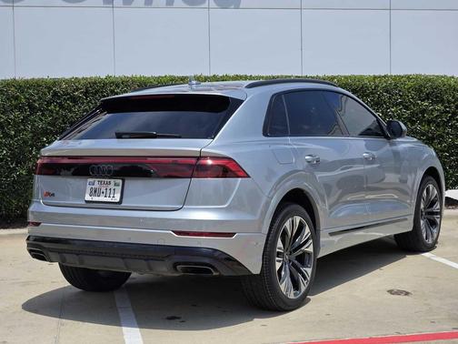 Satellite Silver Metallic 2025 Audi Q8 55 Premium Plus