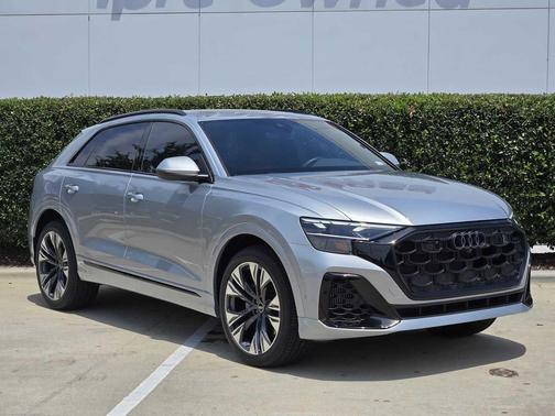 Satellite Silver Metallic 2025 Audi Q8 55 Premium Plus