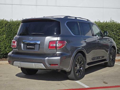 2017 Nissan Armada Platinum