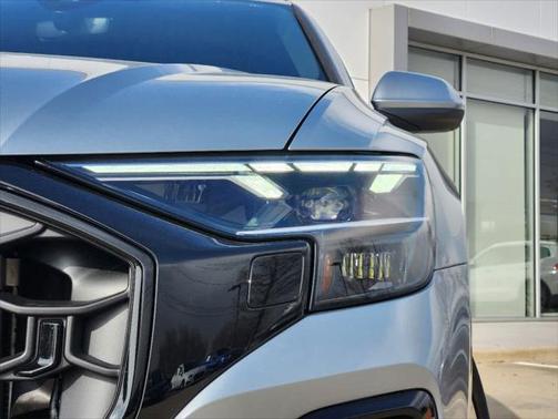2025 Audi Q8 55 Premium Plus