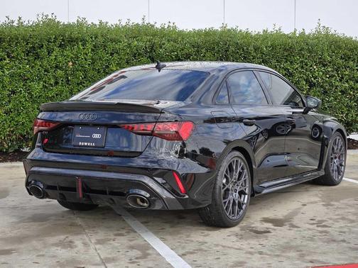 2025 Audi RS 3 TFSI quattro S tronic