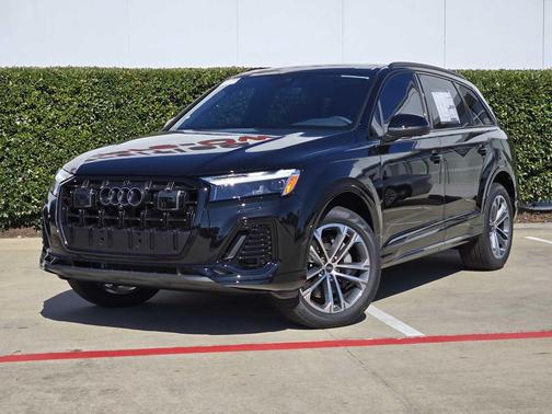 2026 Audi Q7 45 Premium Plus