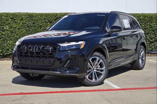 MYTHOS BLACK 2026 Audi Q7 45 Premium Plus