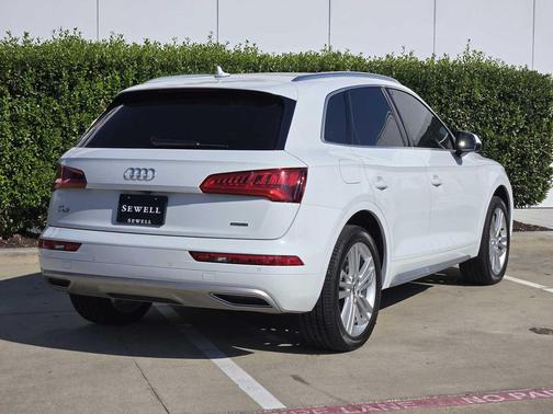 2019 Audi Q5 2.0T Premium Plus