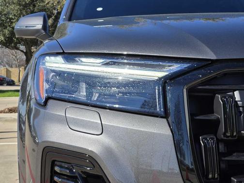 2026 Audi Q7 55 Premium Plus