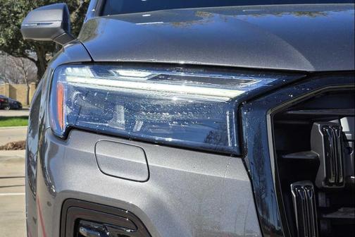 SAMURAI GRAY 2026 Audi Q7 55 Premium Plus