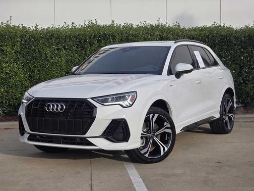 2023 Audi Q3 45 S line Premium Plus