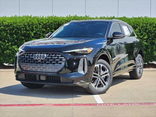 2025 Audi Q5 Premium
