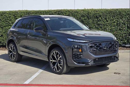 DAYTONA GRAY 2026 Audi Q3 TFSI quattro S tronic