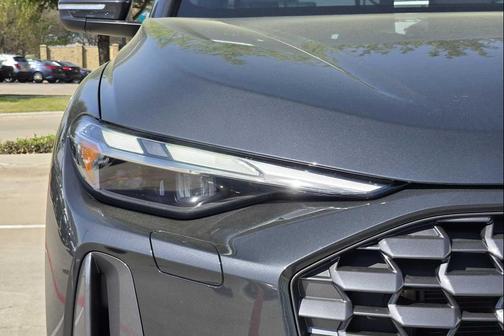 TAMBORA GRAY 2026 Audi Q5 Premium TFSI quattro S tronic