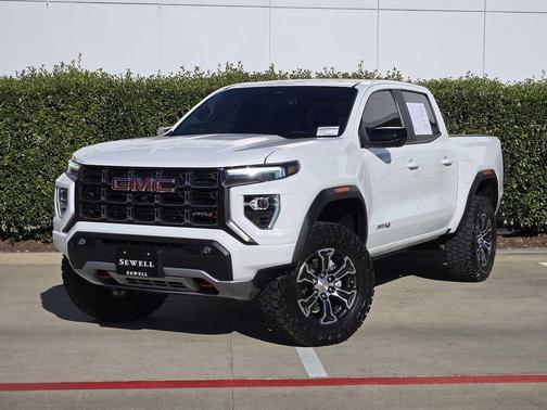 2023 GMC Canyon AT4