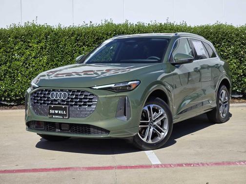 2025 Audi Q5 Premium Plus