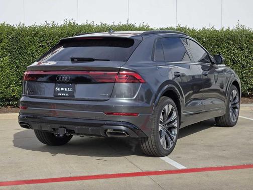 2026 Audi Q8 55 Premium Plus