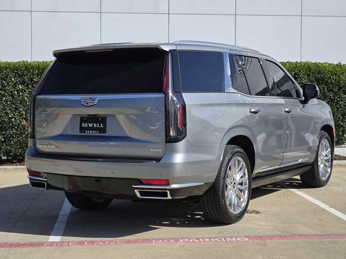 2024 Cadillac Escalade Premium Luxury