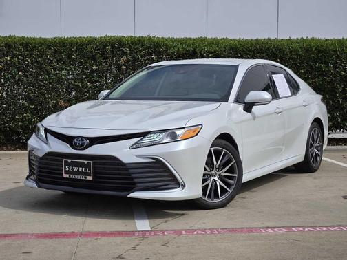 2023 Toyota Camry XLE