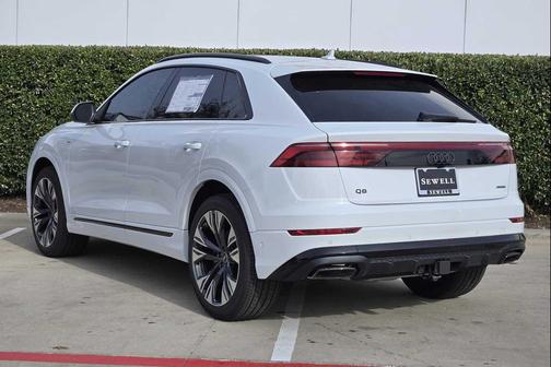 2026 Audi Q8 55 Premium Plus
