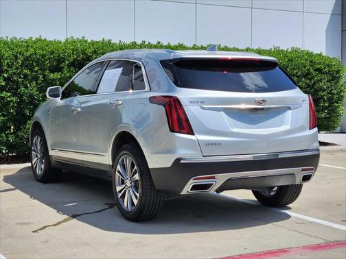 2020 Cadillac XT5 Premium Luxury