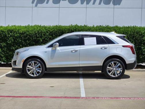 2020 Cadillac XT5 Premium Luxury