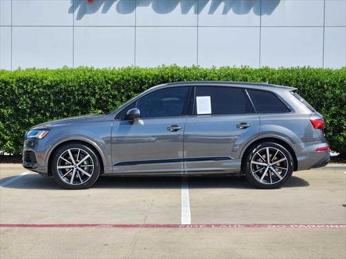 2022 Audi Q7 55 Prestige